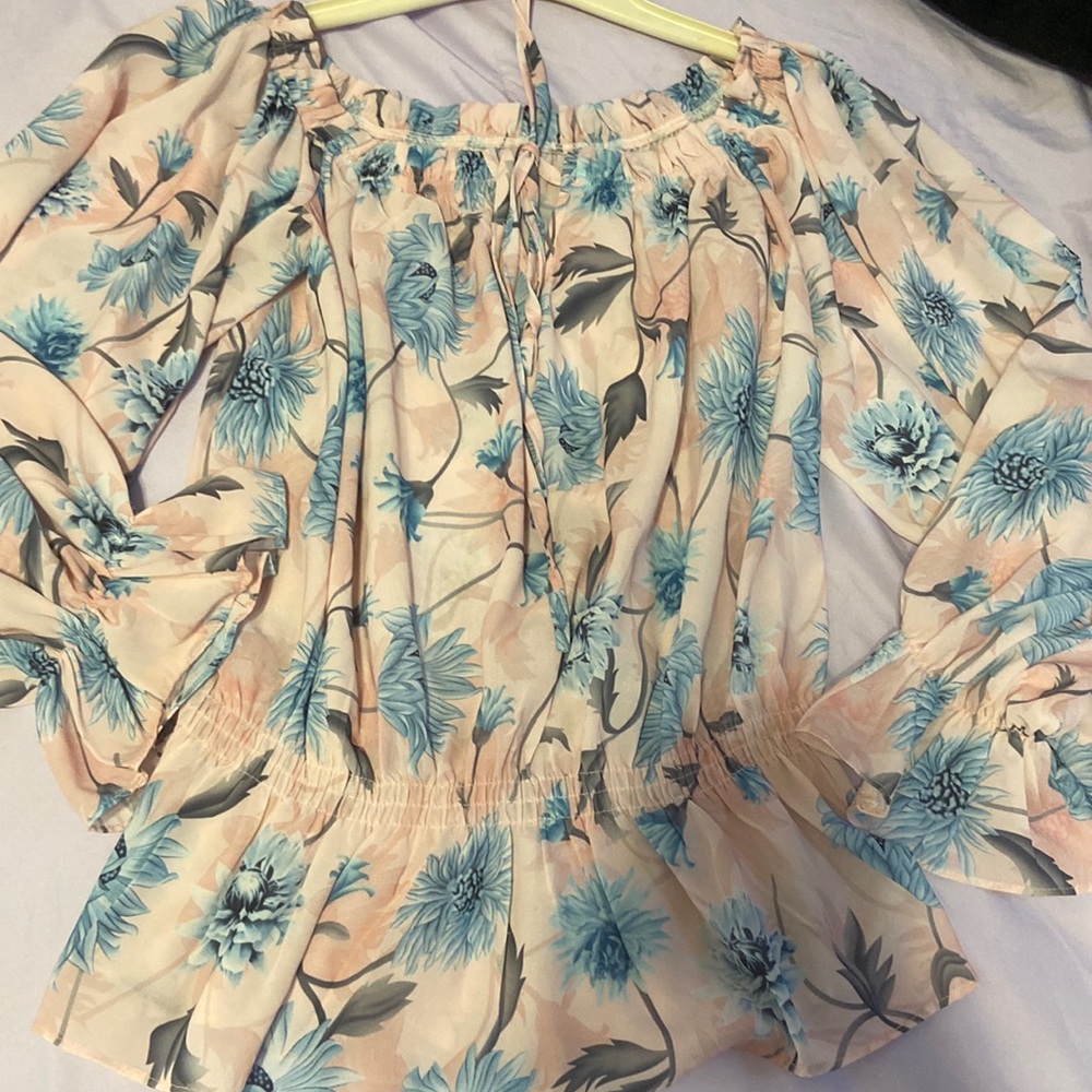 Medium off shoulder blouse